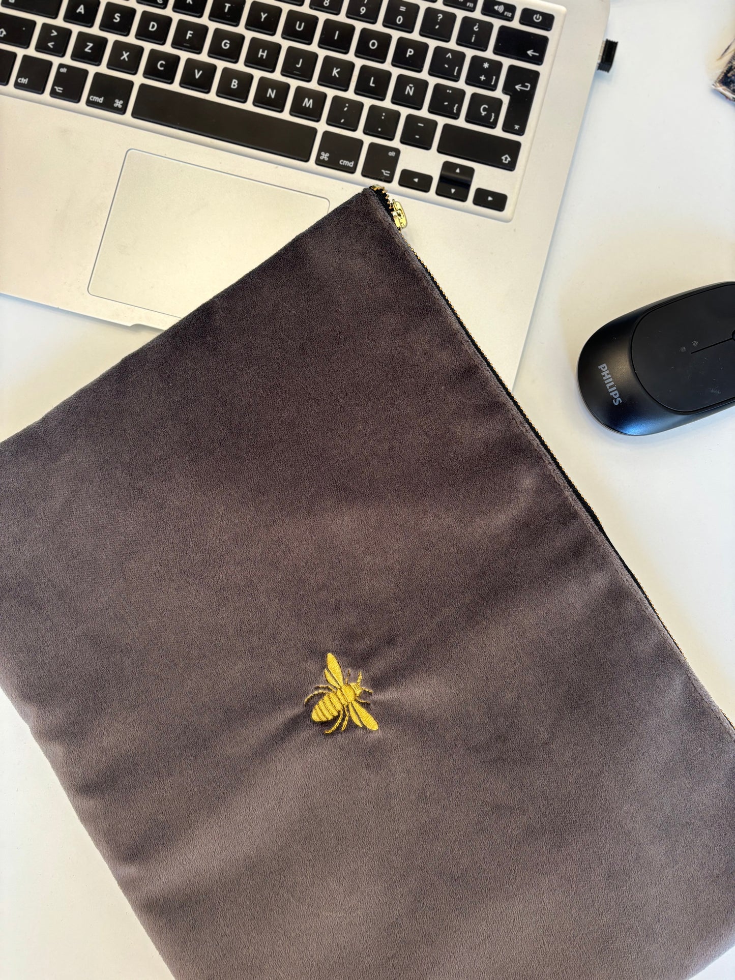 Funda Computador Bee