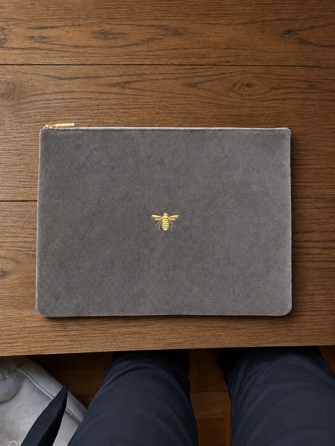 Funda de Computador Bee Taupe