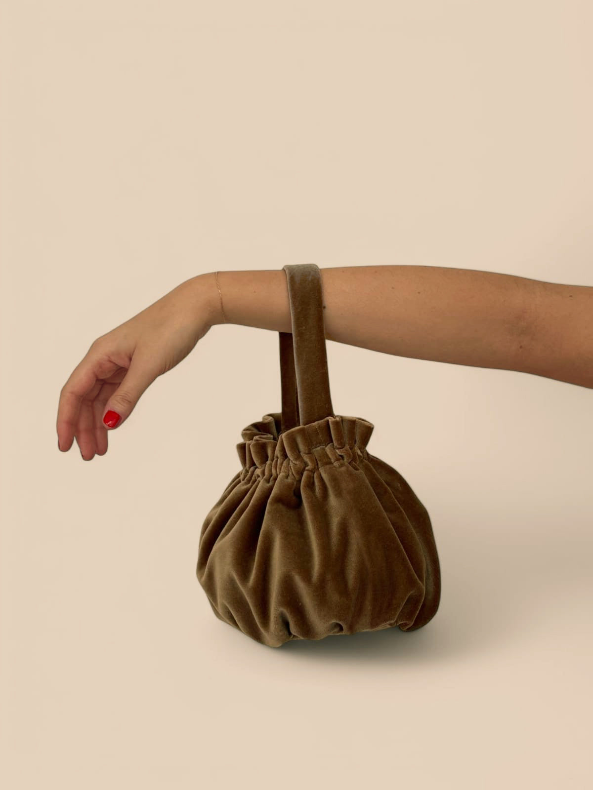 POUCH BAG